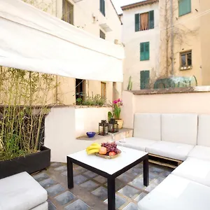 Loft Silent Terrace 8 Minutes Duomo Appartamento